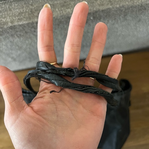 Tory Burch Black Pepper Leather Purse - Picture 3 of 7